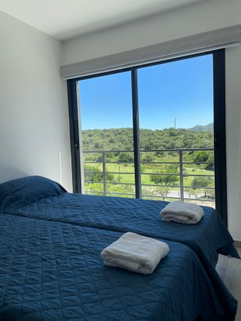 Excepcional Casa 4 Ambientes en Barrio Privado: Malagueño. Tierralta, Cordoba.