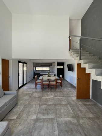 Excepcional Casa 4 Ambientes en Barrio Privado: Malagueño. Tierralta, Cordoba.