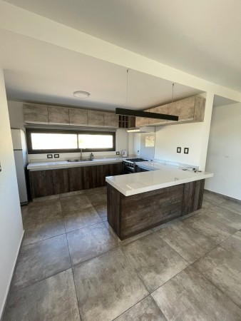 Excepcional Casa 4 Ambientes en Barrio Privado: Malagueño. Tierralta, Cordoba.