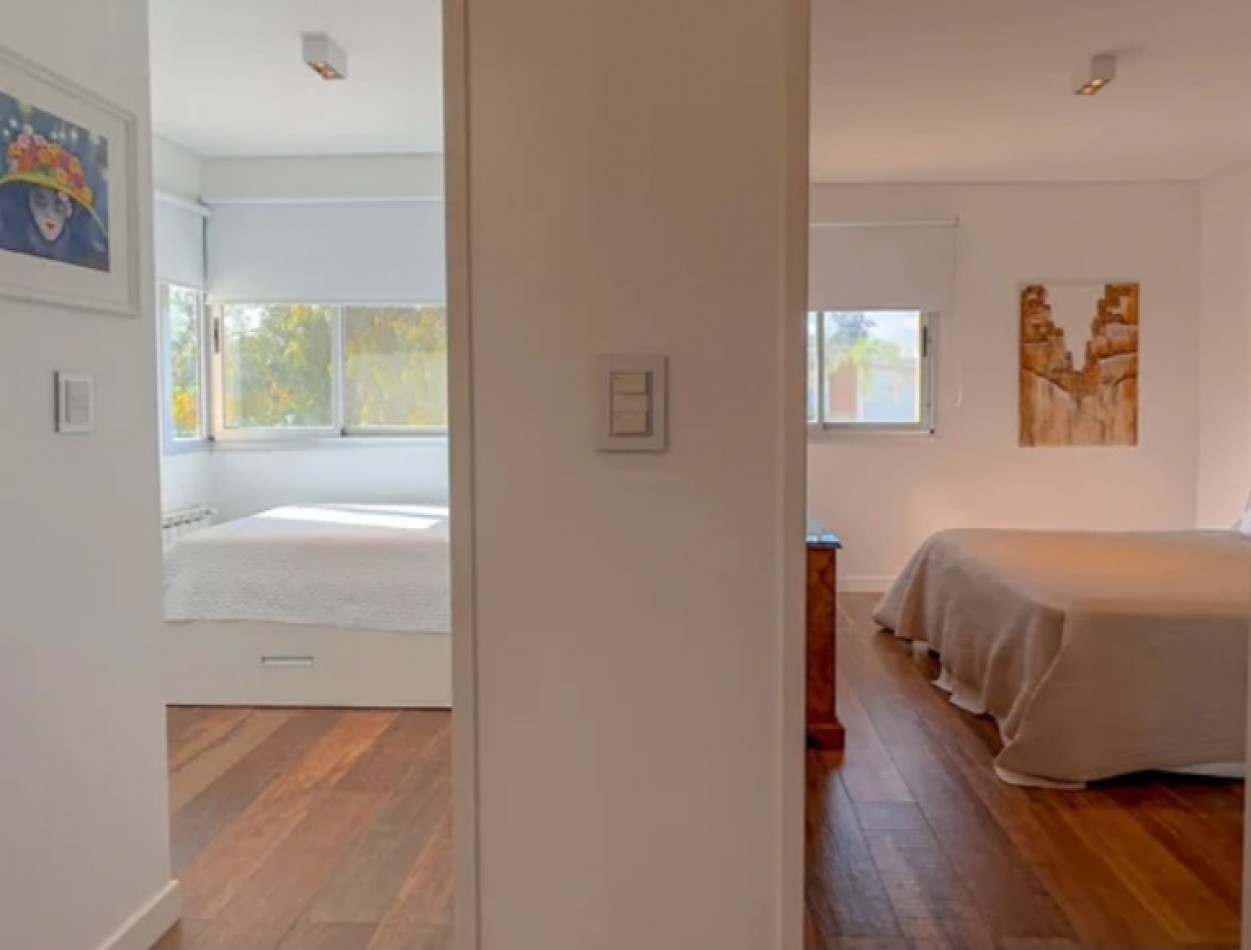 Impresionante casa 6 ambientes con fondo a laguna