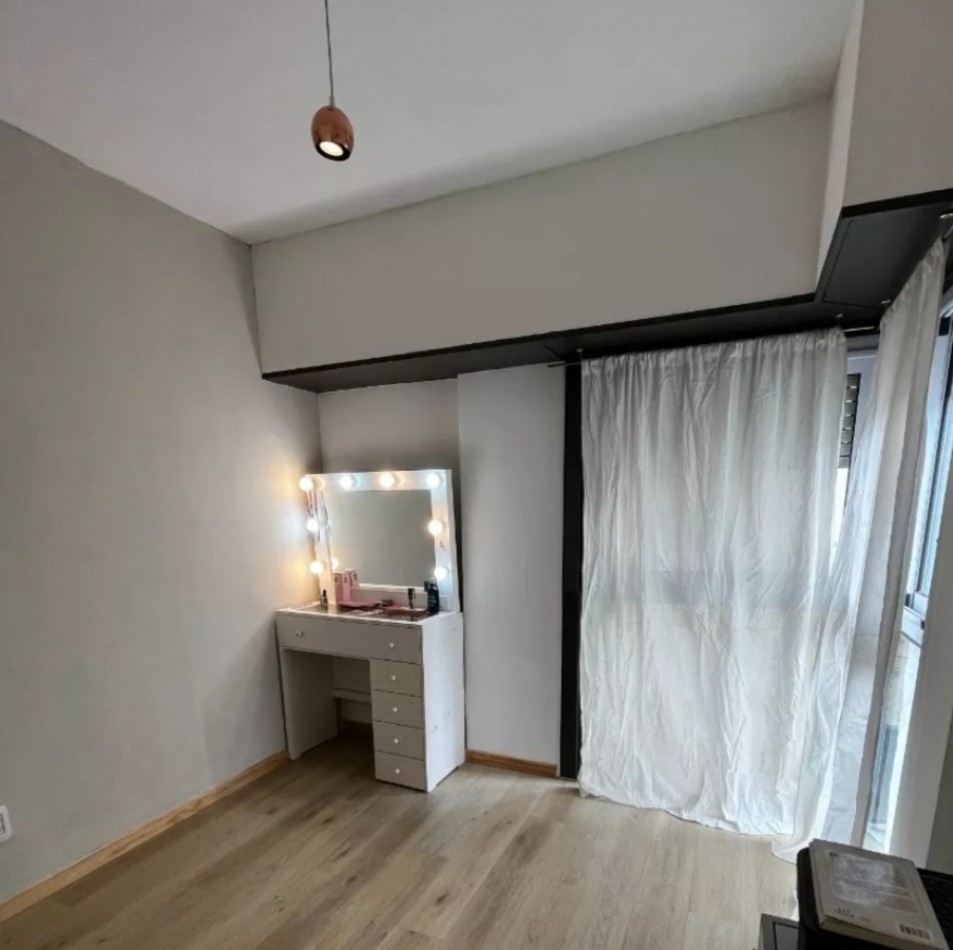 Excelente 3 Ambientes, Remodelado. Apto Credito Hipotecario