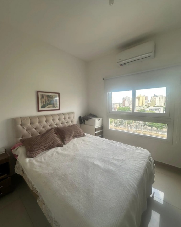 Excelente 2 ambientes con posibilidad de cochera cubierta 