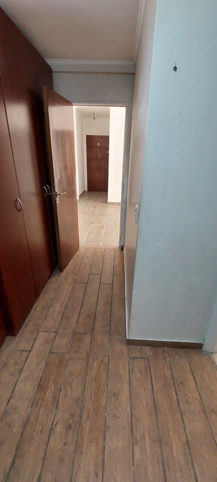 depto 3 ambientes con patio en lanusita 