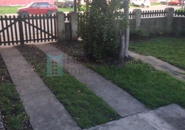 Casa en venta 3 ambientes sobre Hector Noya 3086. Lanús Oeste